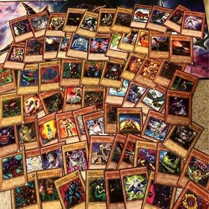 300 Bulk Yugioh Cards Lot